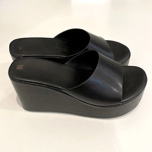 Brand black platform sandals size 36 (6 US)
